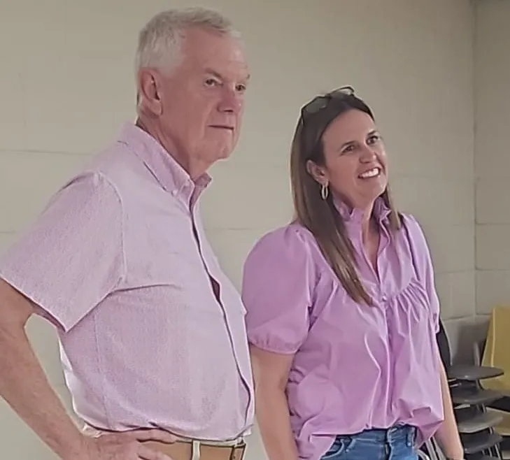 Going South: Sarah Huckabee Sanders Visits Dumas